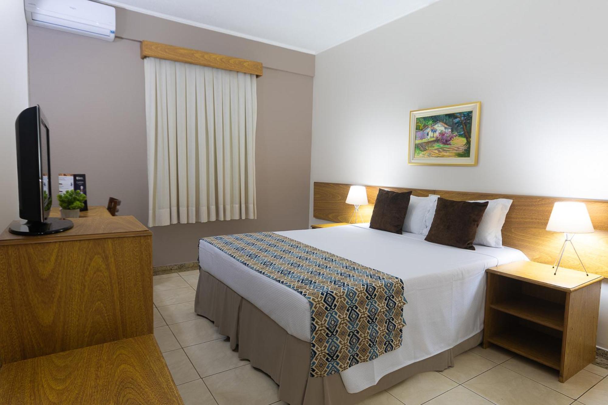 Hotel Dan Inn Franca & Convencoes By Nacional Inn Exterior photo